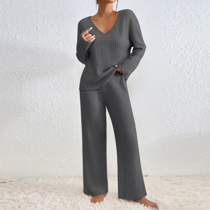The Victoria Loungewear Set